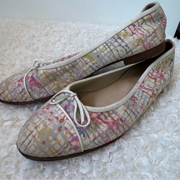 CHANEL Watercolor Plaid Canvas Logo Ballet Flats 38.5 - Picture 9 of 16